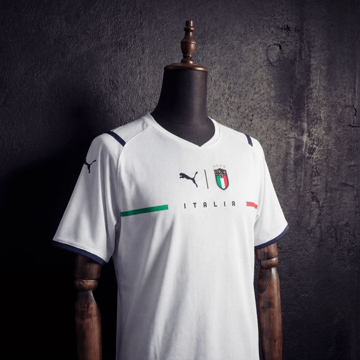 Retro Italy 2022 Away jersey Fan Version