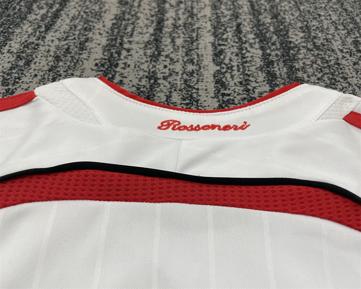 Retro AC Milan 2006/07 Away jersey Kid Kits Size 16-28