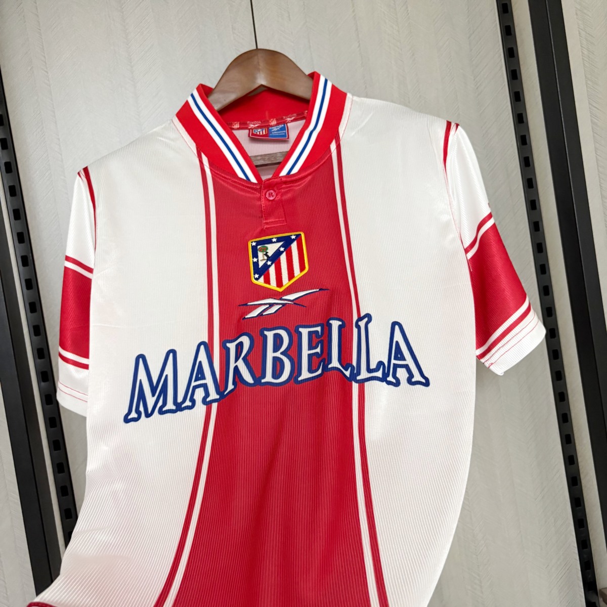 Retro Atletico Madrid 99/00 Home Jersey Fan Version