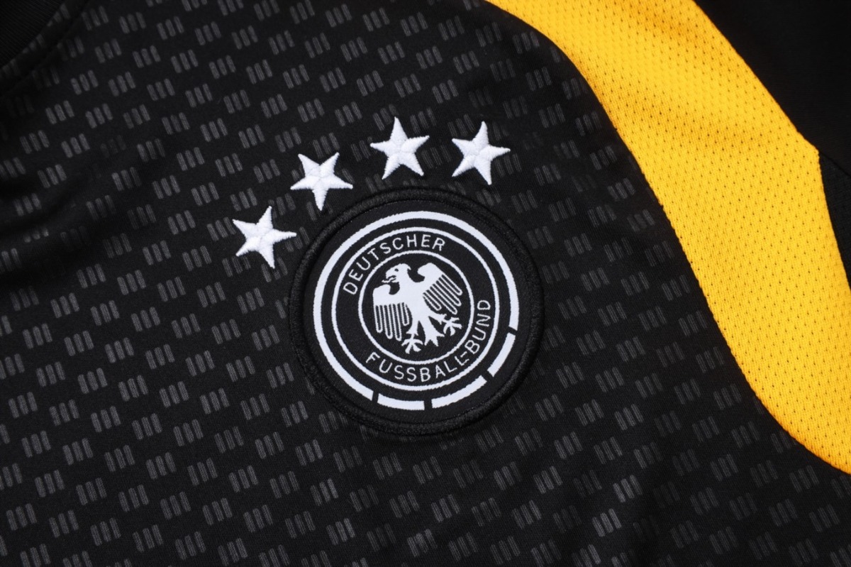 2026 Germany Black Training Set Shirt and Shorts