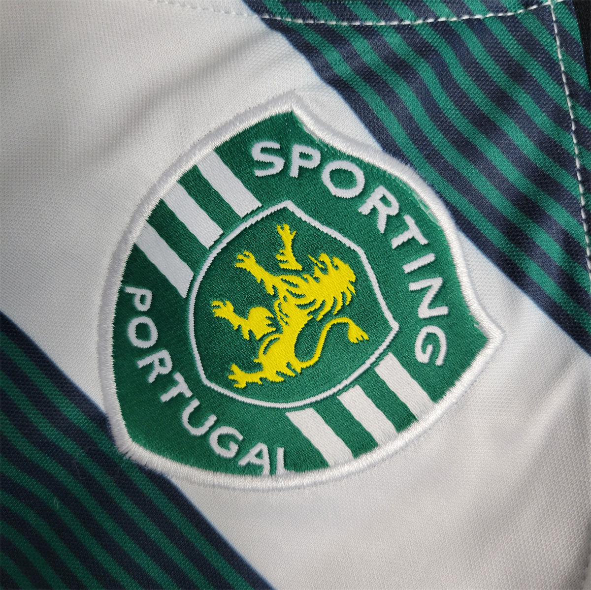 Retro Sporting Lisbon  01/03 Home jersey Fan Version