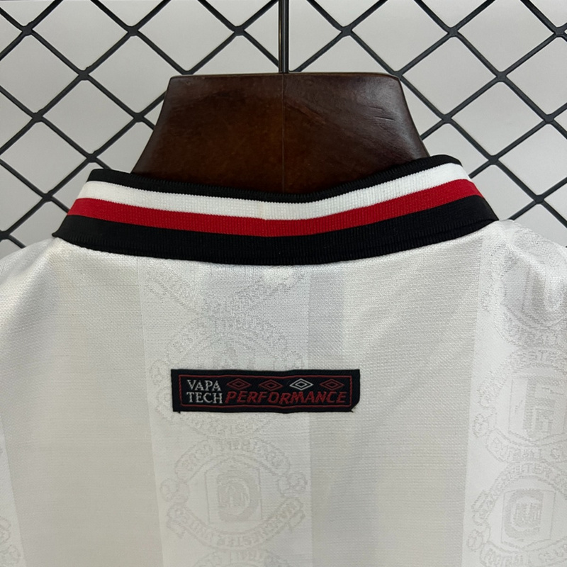 Retro Manchester United 97/98 away jersey Kid Kits Size 16-28