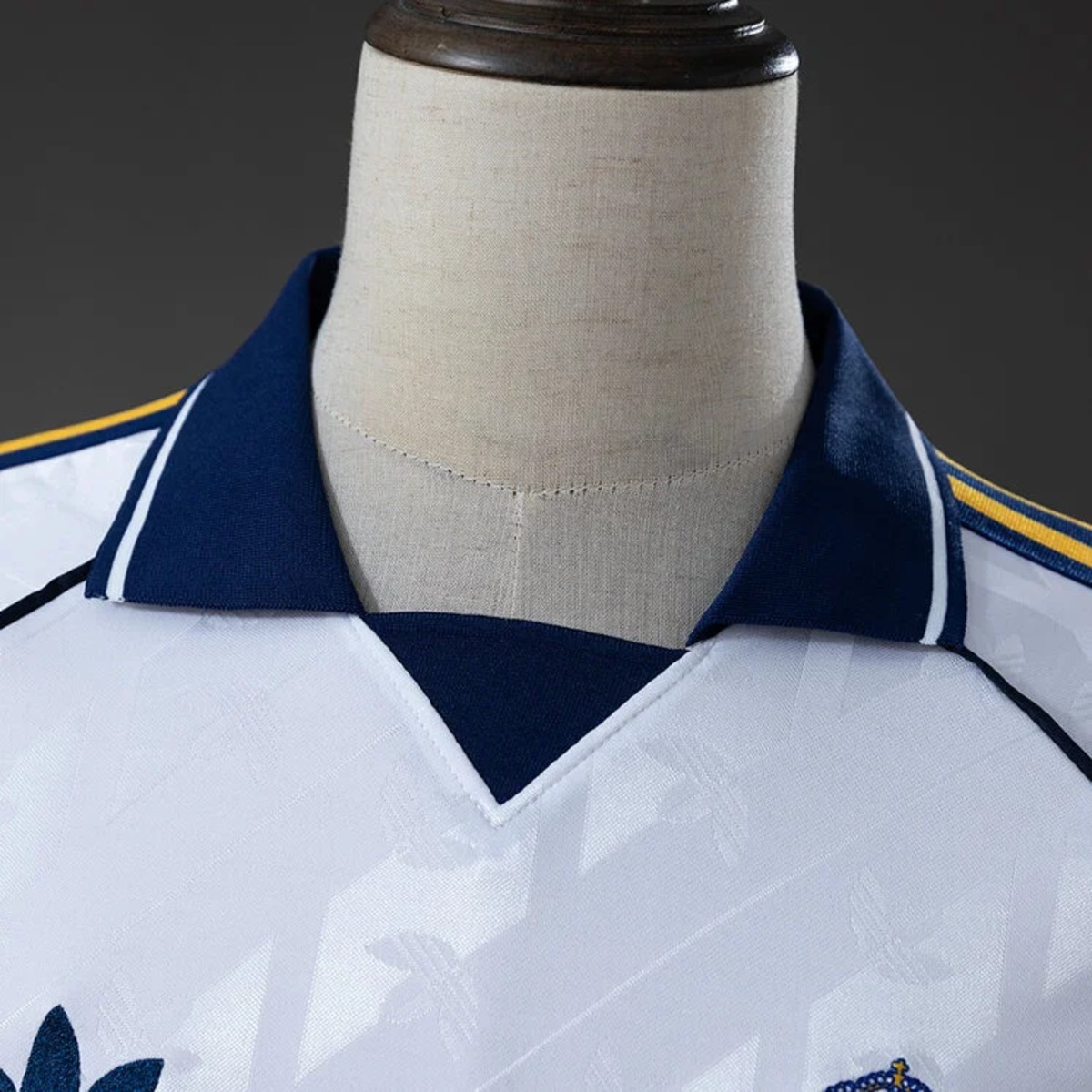 2026 Real Madrid Vintage Style Jersey Fan Version