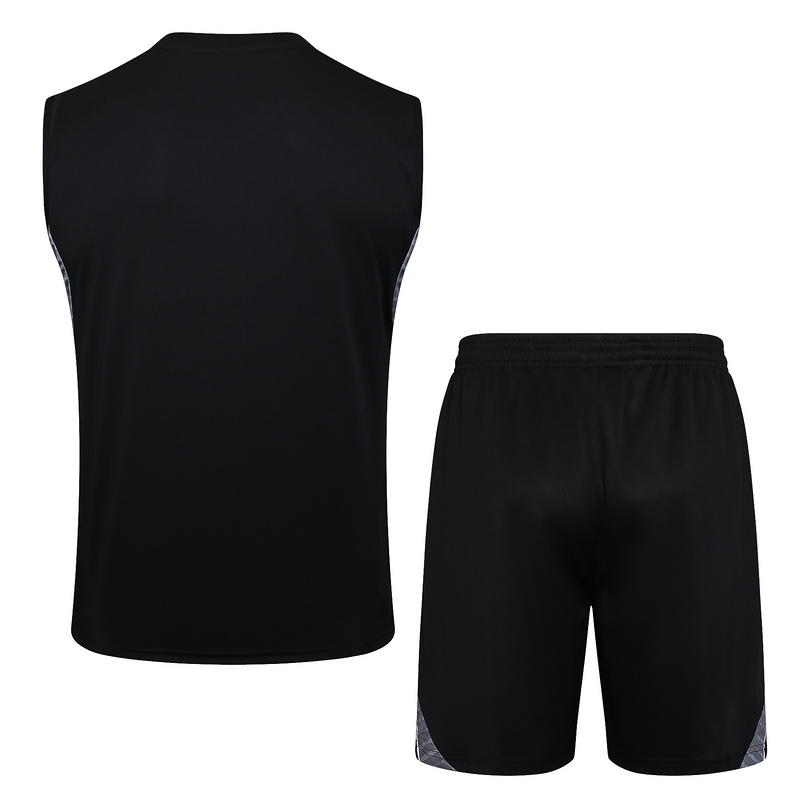 24/25 Real Madrid Black Training Set Shirt and Shorts