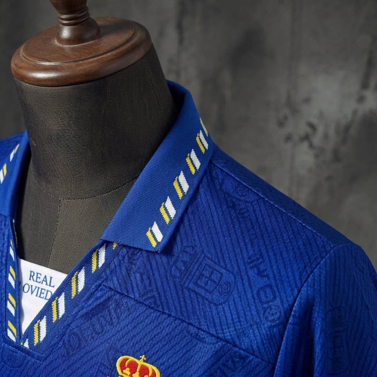 Retro Real Oviedo 1995/96 Home Jersey Fan Version