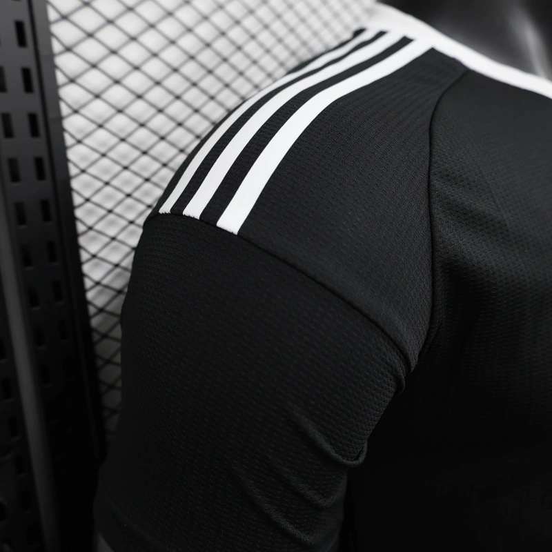 24/25 Real Madrid Black goalkeeper Special edition Jersey Player Version