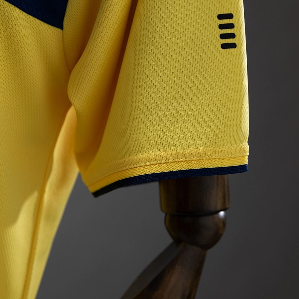 Retro Scotland 2002 Away jersey Fan Version