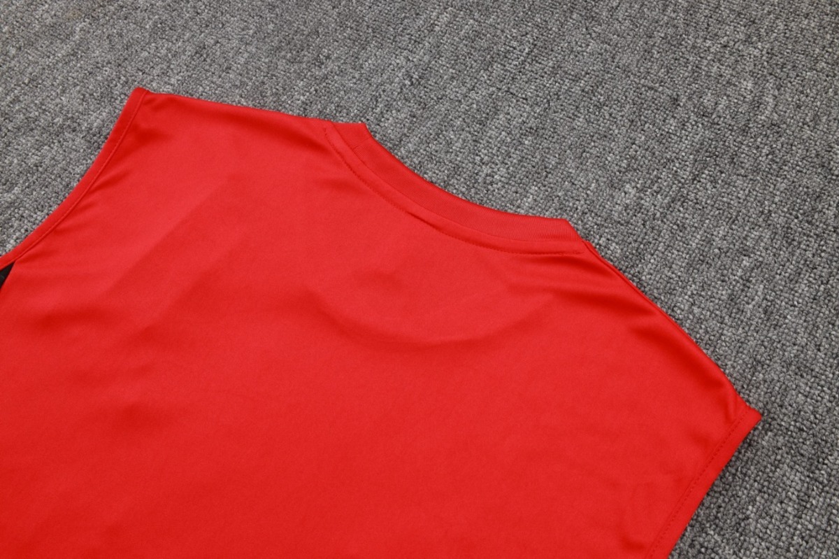 2026 Arsenal Red Training Set Shirt and Shorts