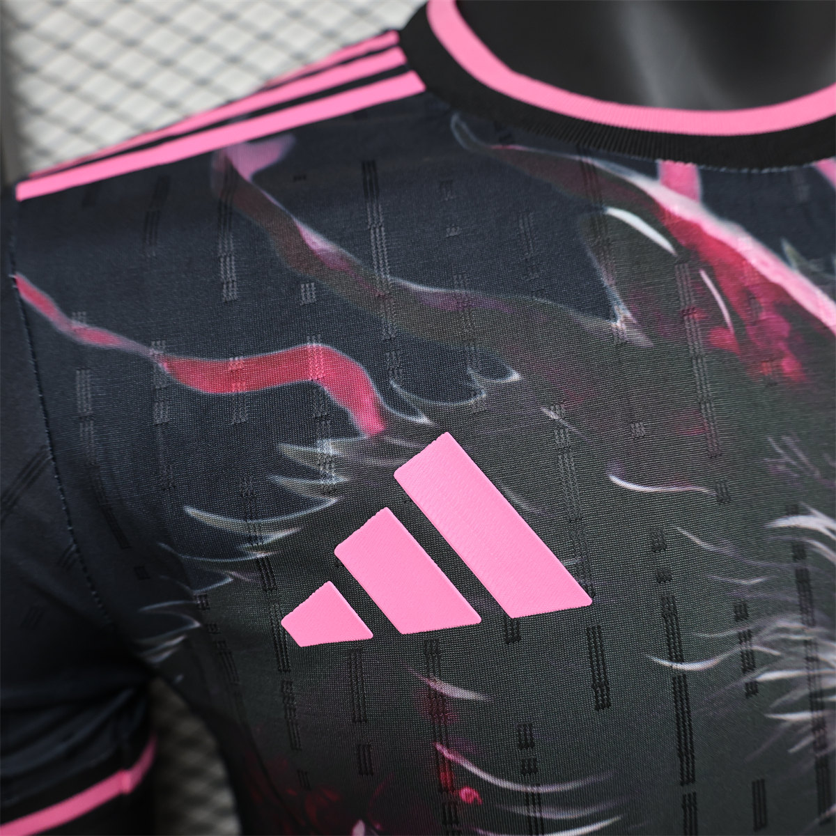 24/25 Japan Special Edition Jersey Player Version