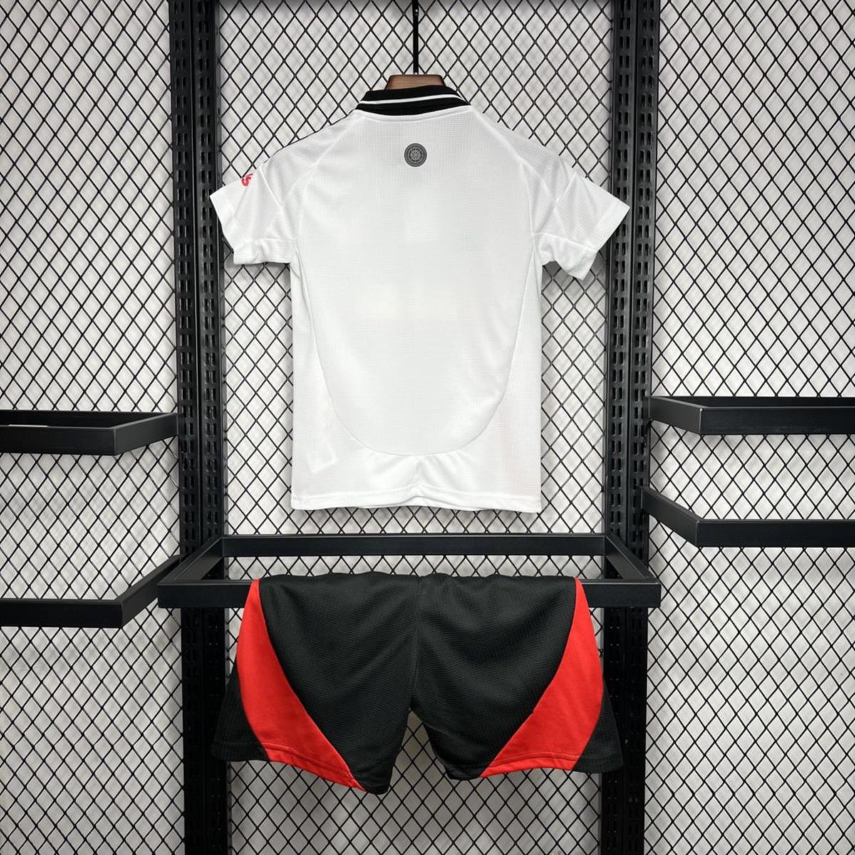 2024/25 Fulham Home jersey Kid Kits Size 16-28
