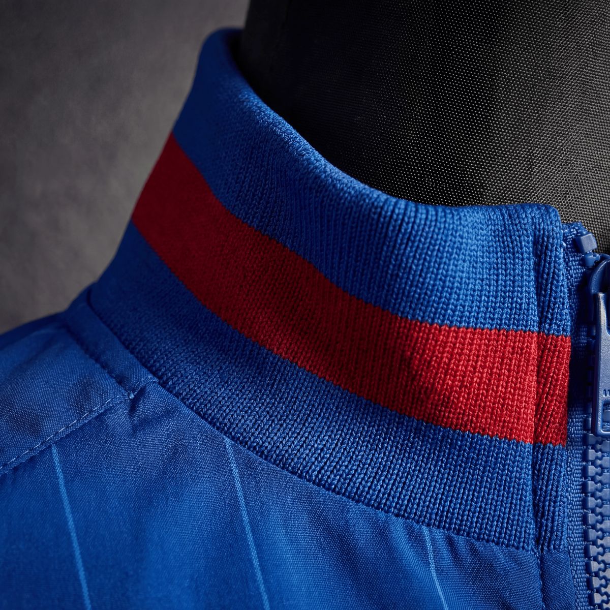 2025/26 Barcelona Blue Jacket Windbreaker Sport Unifom