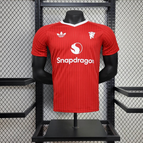 2025/26 Manchester United Co branded Red jersey Player Version