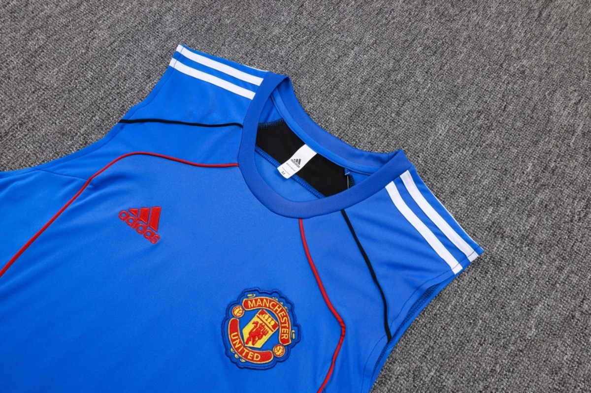 2026 Manchester United Colorful Blue Training Set Shirtand Shorts
