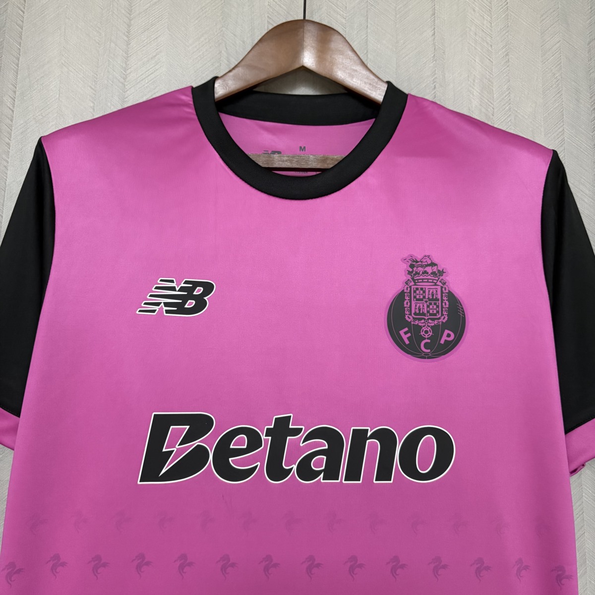 2026 FC Porto Pink Jersey Fan Version