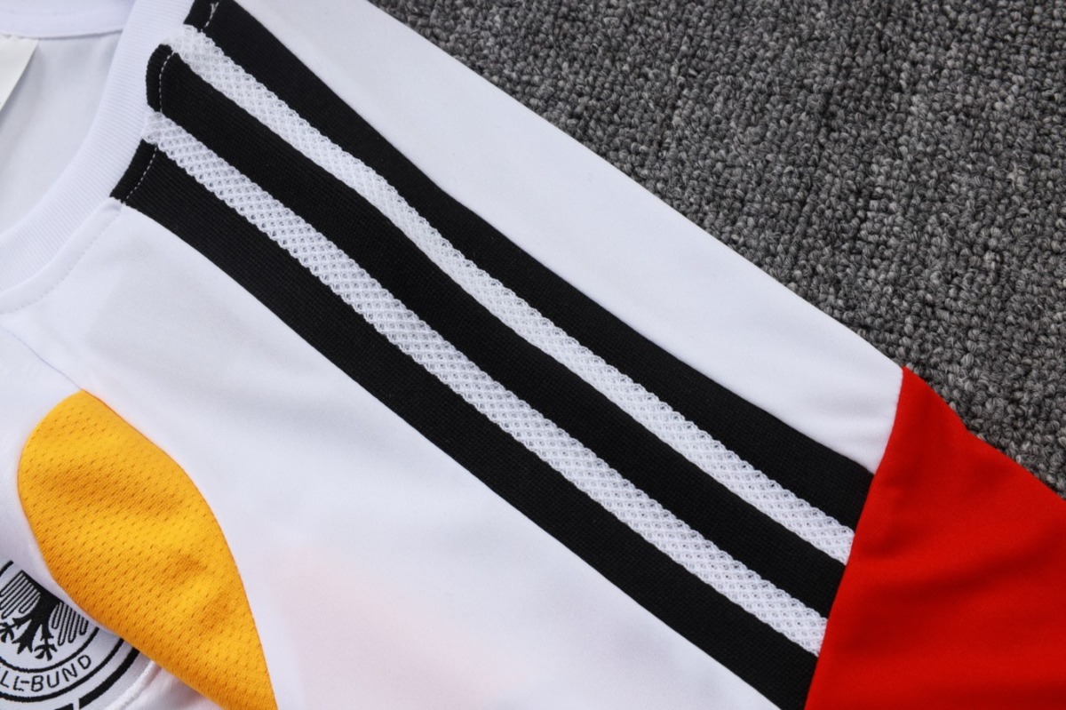 2026 Germany White Training Set Shirt and Shorts