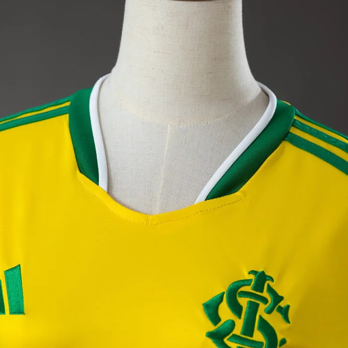 2026/27 S.C Internacional World Cup Edition Yellow Women's Jersey