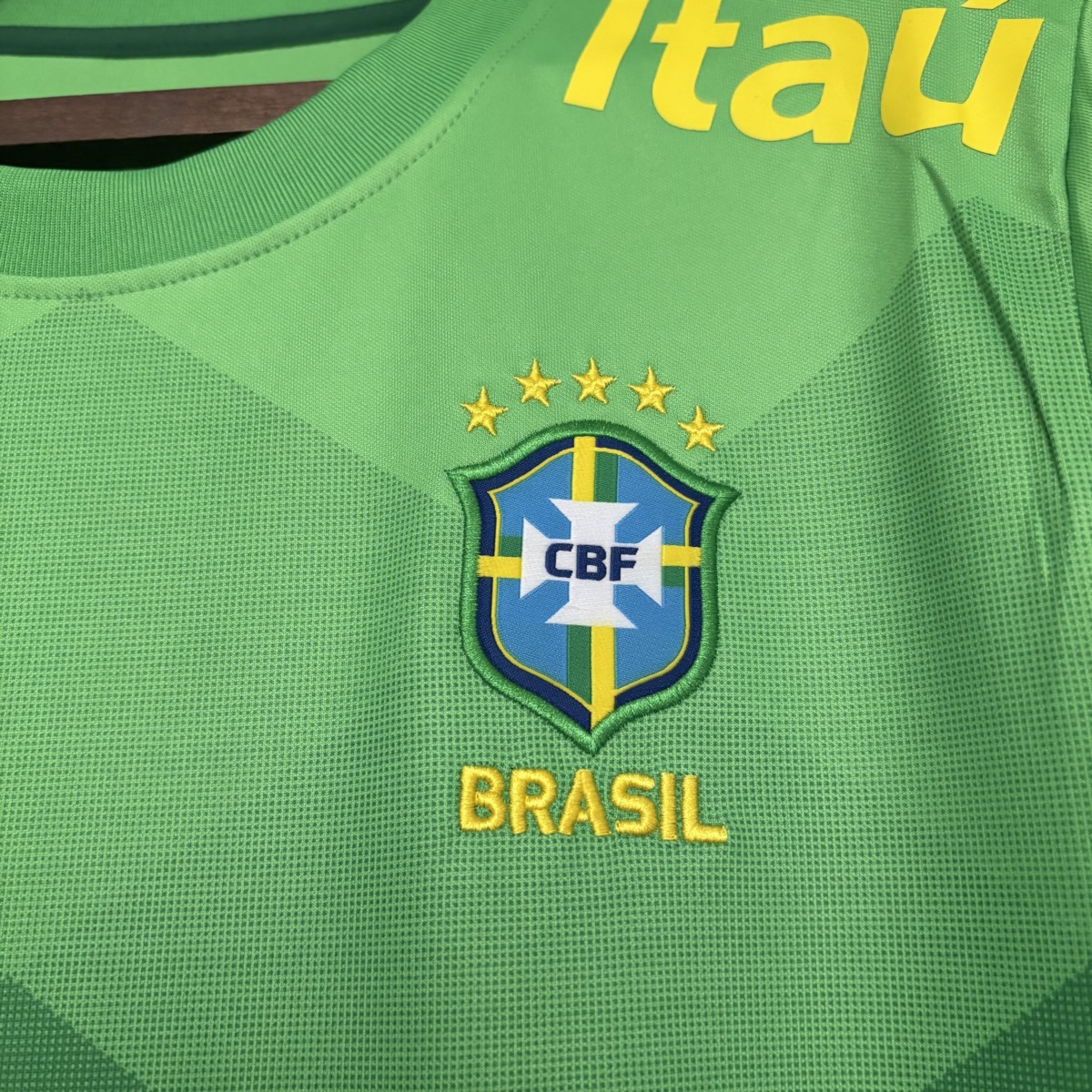 2022 Brazil Training Green jersey Fan Version