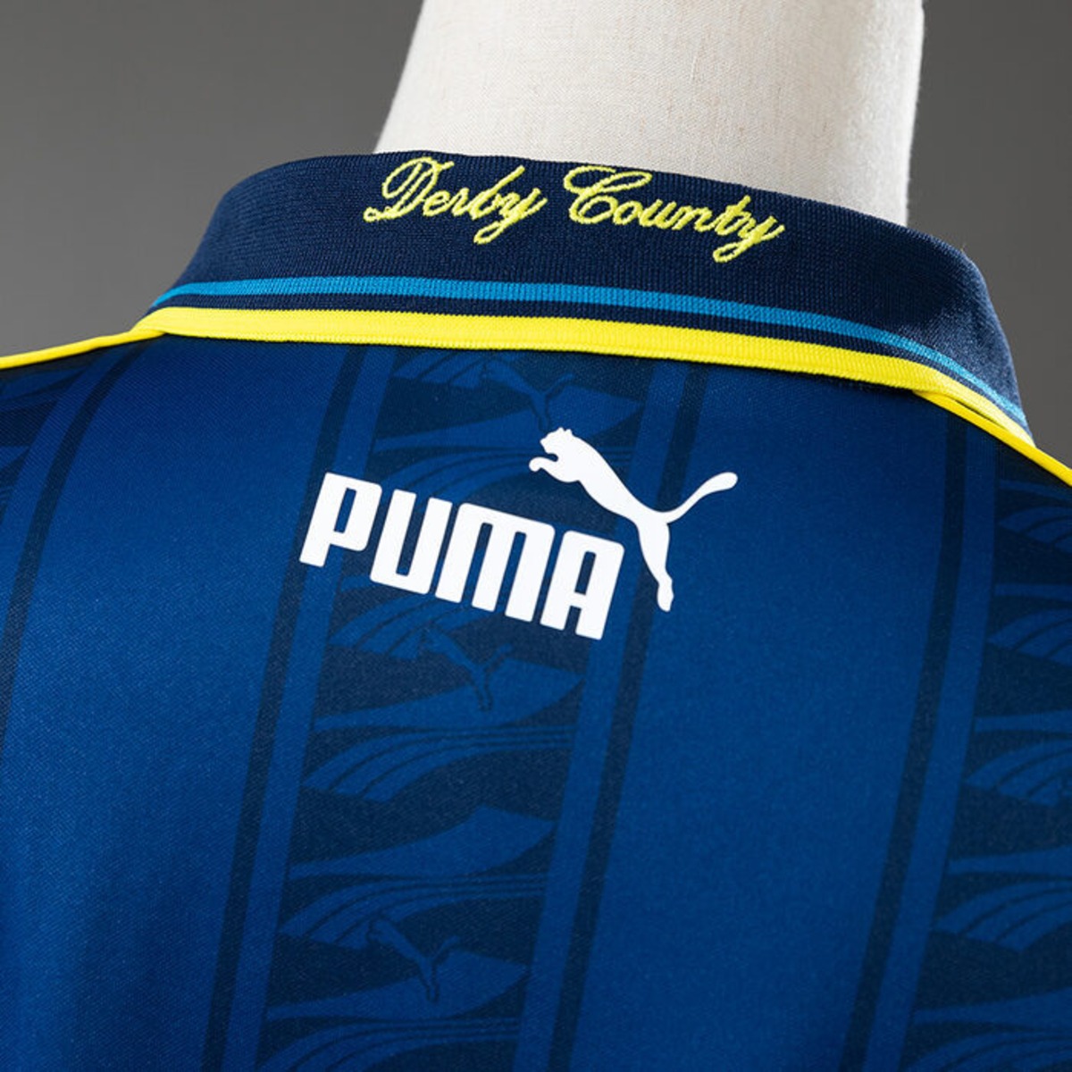 Retro Derby Country 1995/96 Away Jersey Fan version