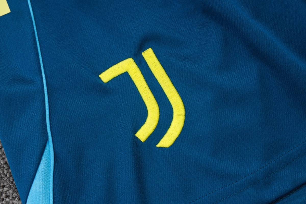 2026 Liverpool Royal blue Training Set Shirt and Shorts