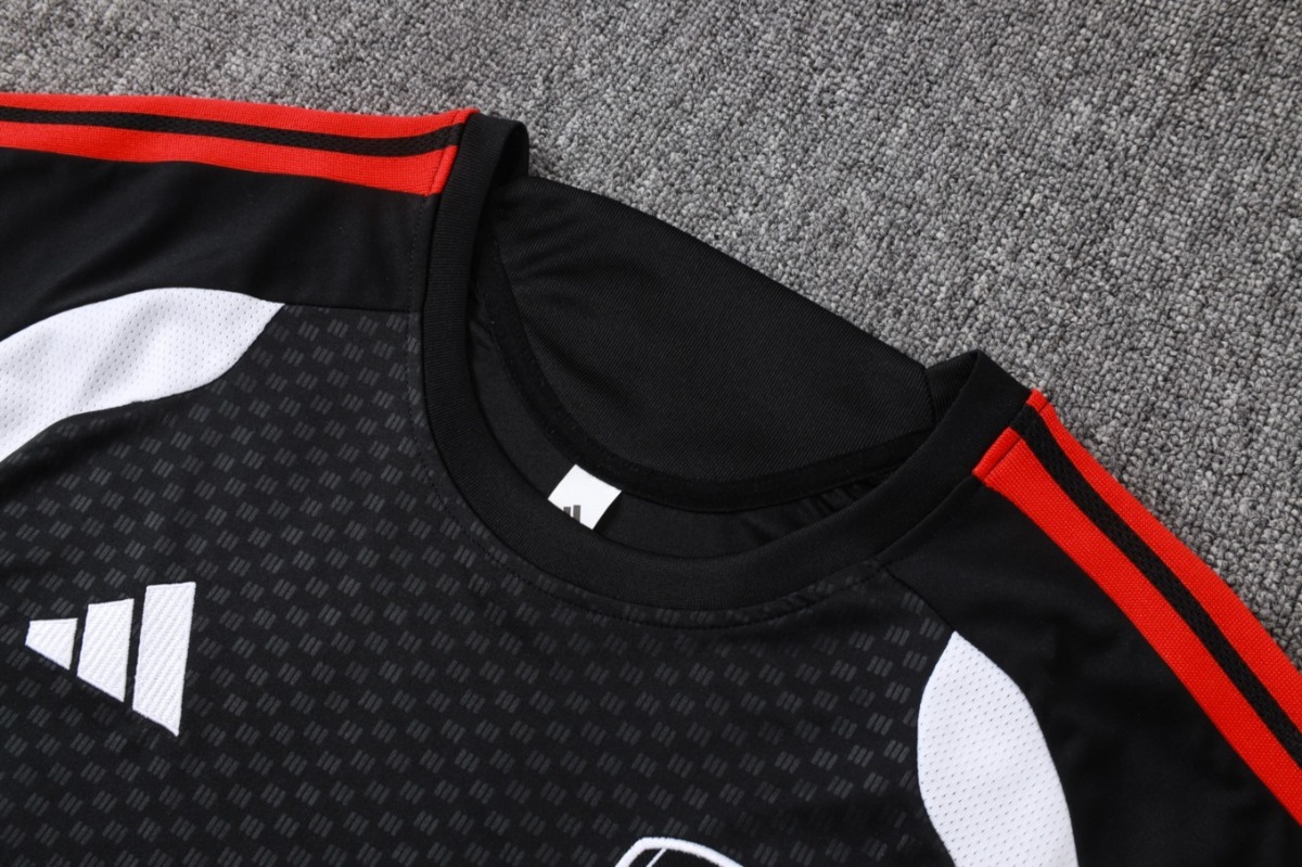 2026 Arsenal Black Training Set Shirt and Shorts