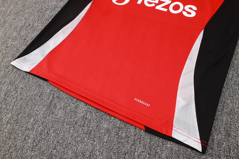 24/25 Manchester United Red Training Set Shirt and Shorts