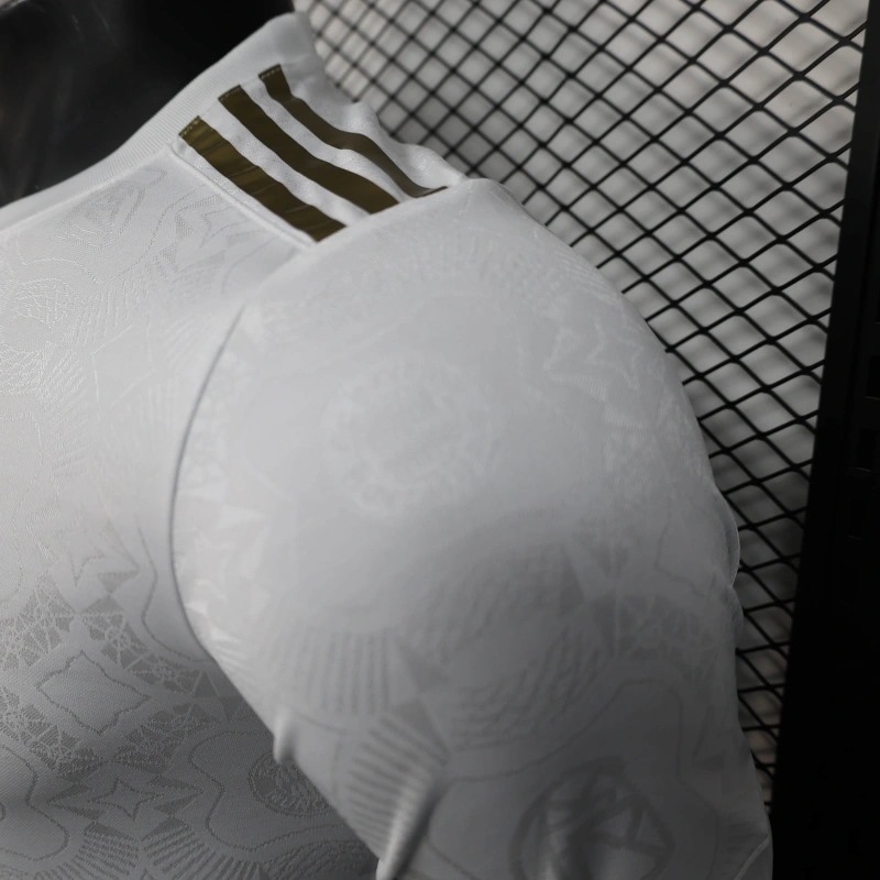 25/26 Bayern Munich 125th Anniversary White jersey Player Version
