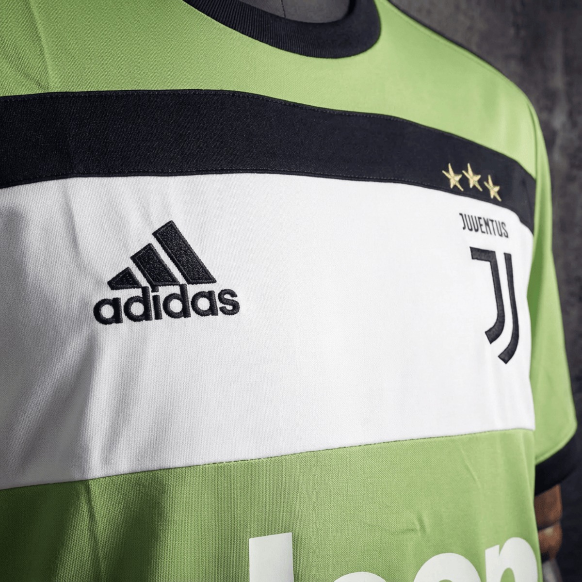 Retro Juventus 2017/18 Second Away jersey Fan Version