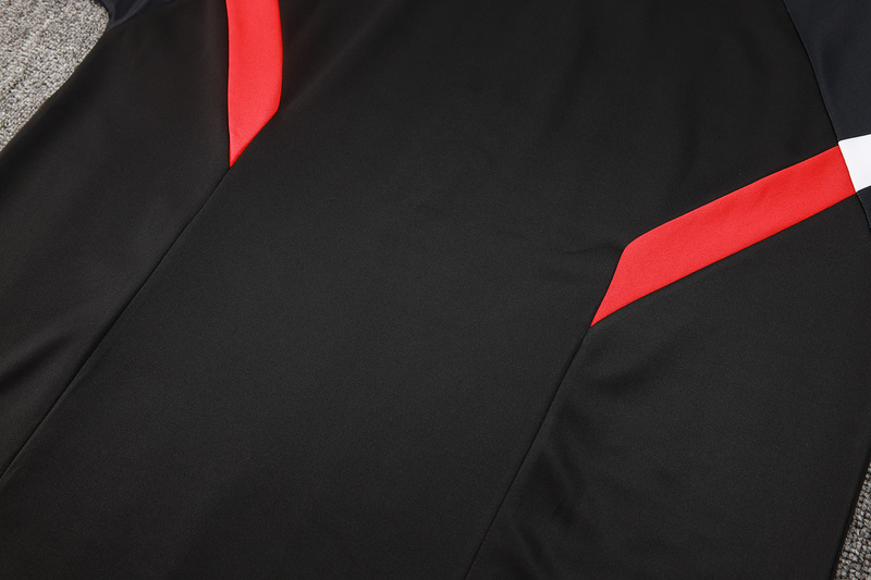24/25 Manchester United Black Long-sleeved half-pull training kit Football team kit