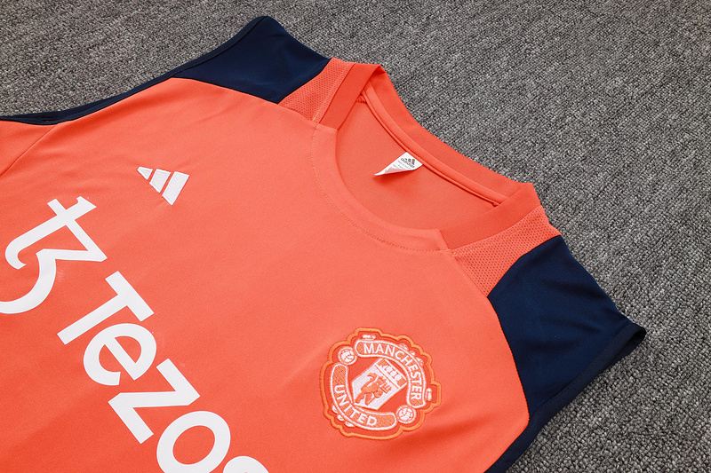 24/25 Manchester United Orange Training Set Shirt and Shorts