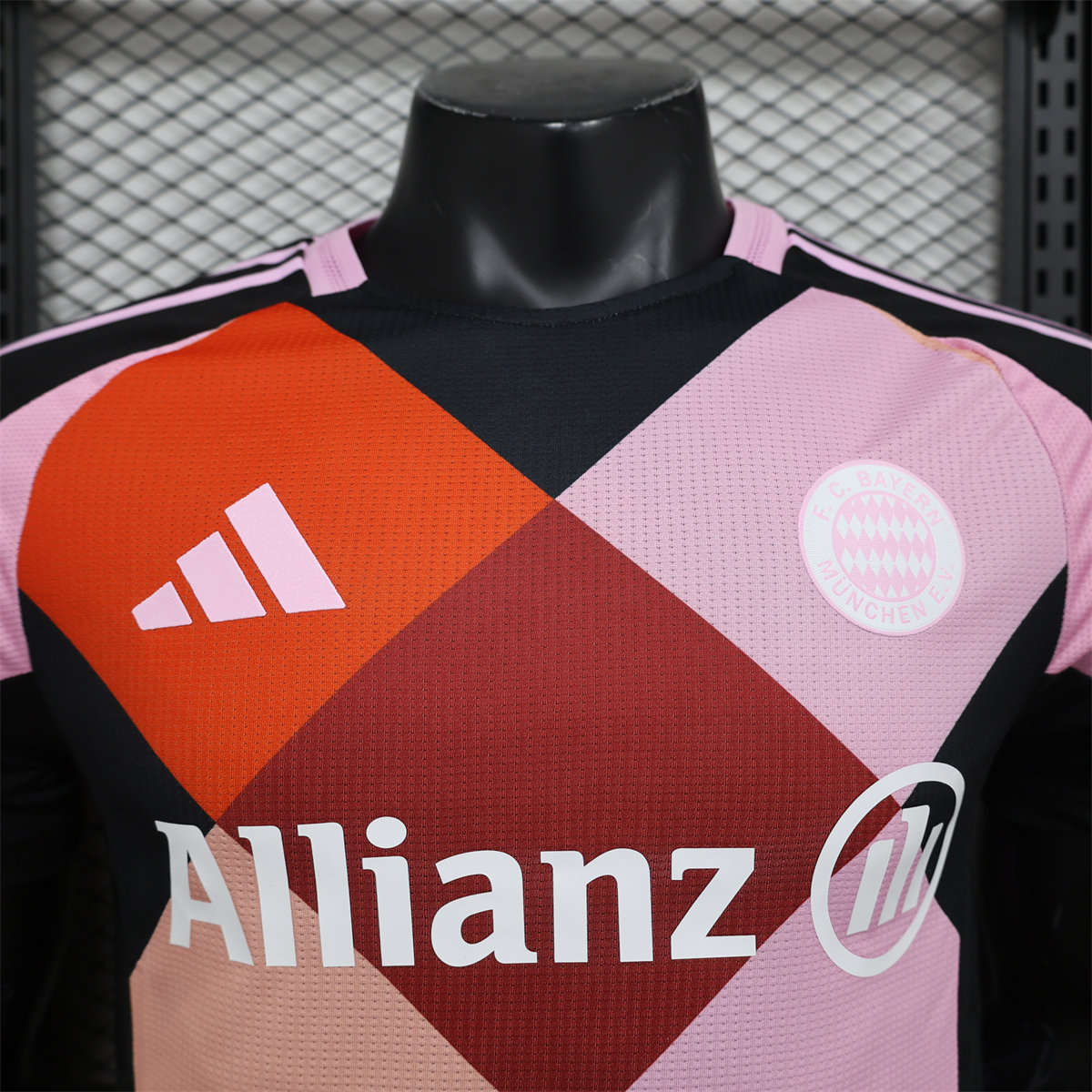 24/25 Bayern Munich Training Special edition Jersey Player Version