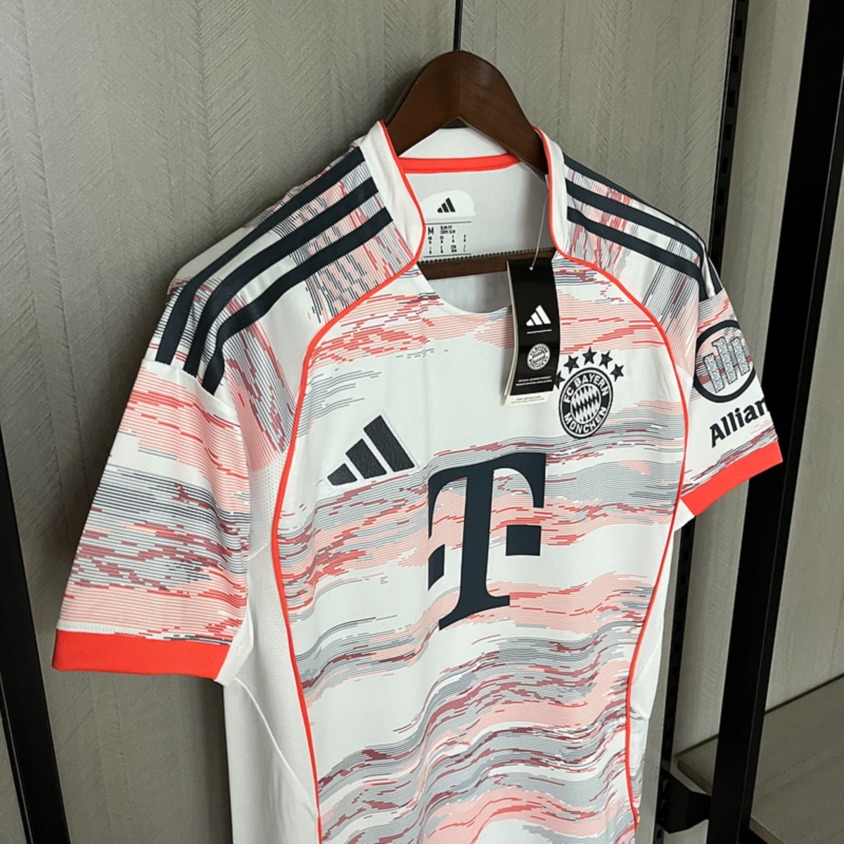 2025/26 Bayern Munich Away Jersey Fan Version