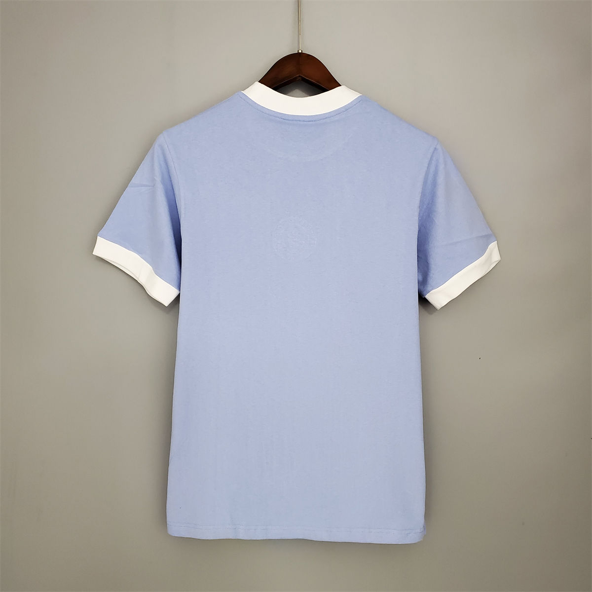 Retro Manchester City 1972 home jersey Fan Version