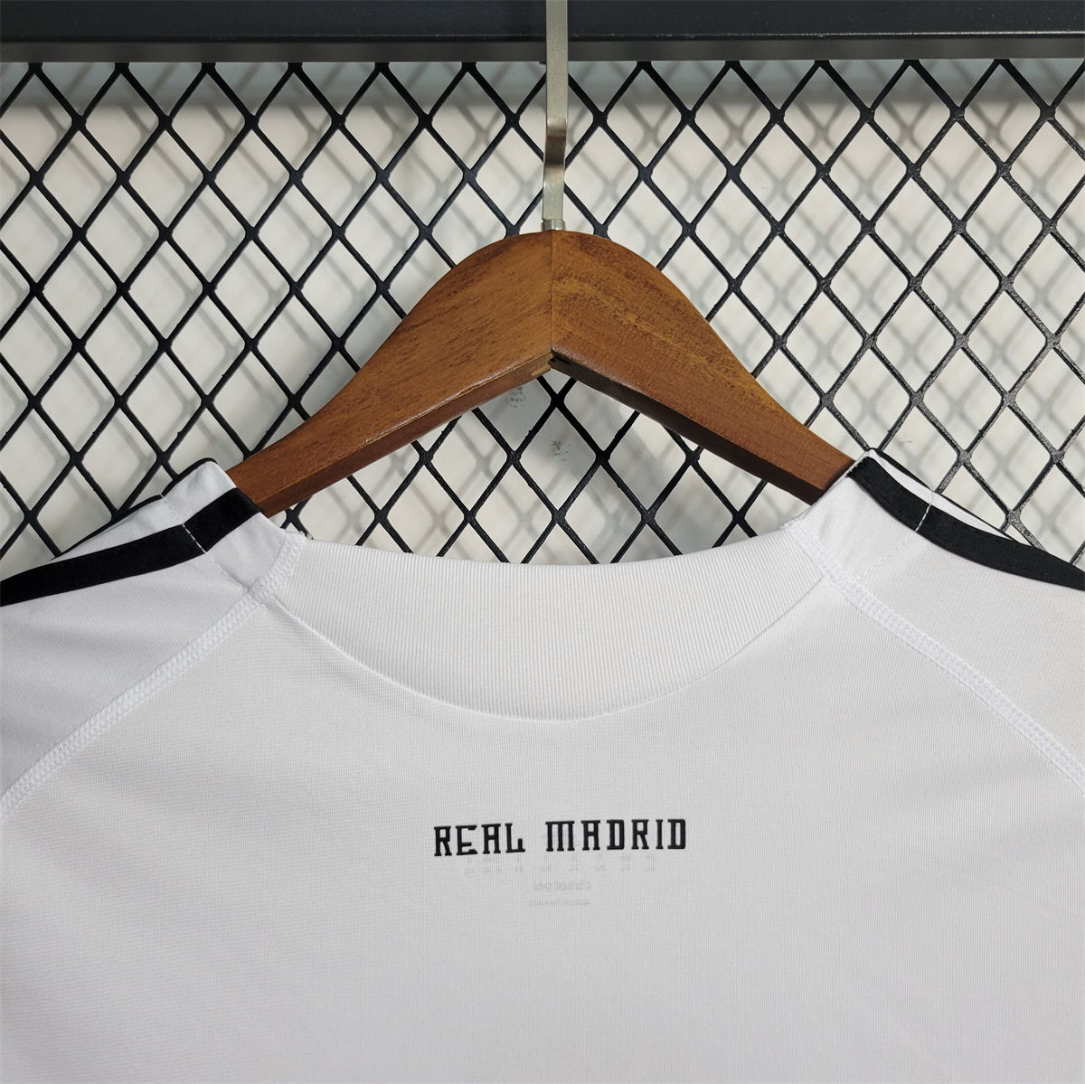 Retro Real Madrid 09/10 Third home jersey Fan Version