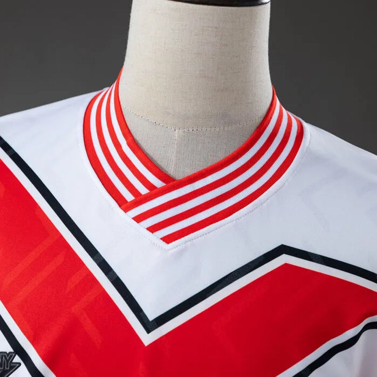 Retro Southampton 1993 Home Jersey Fan Version