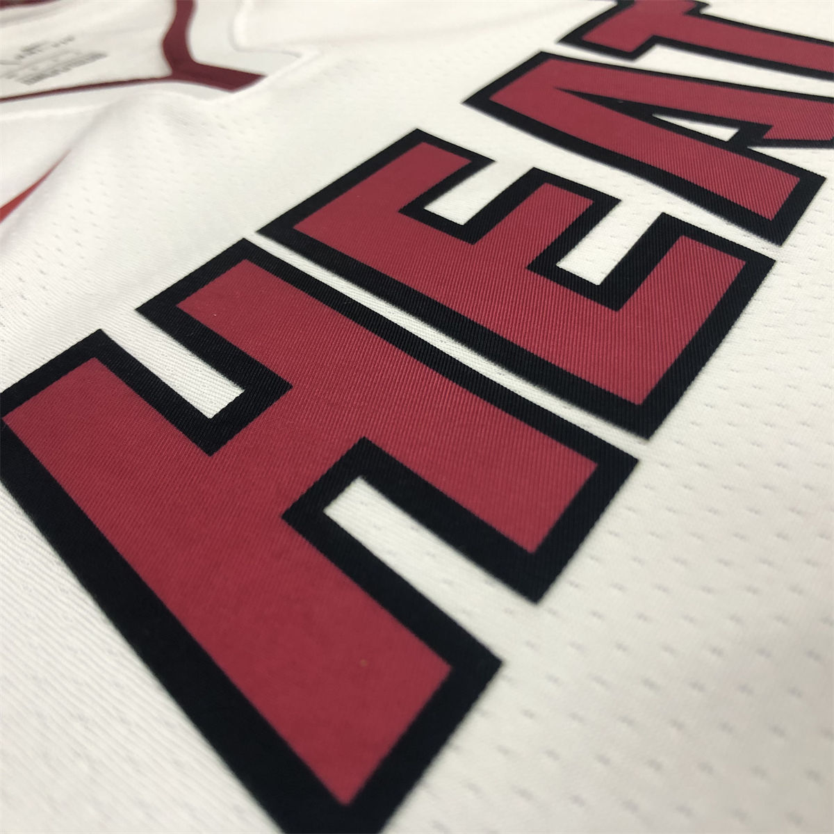 NBA Miami Hearts V-Neck White Jersey BUTLER#22 S-XXL