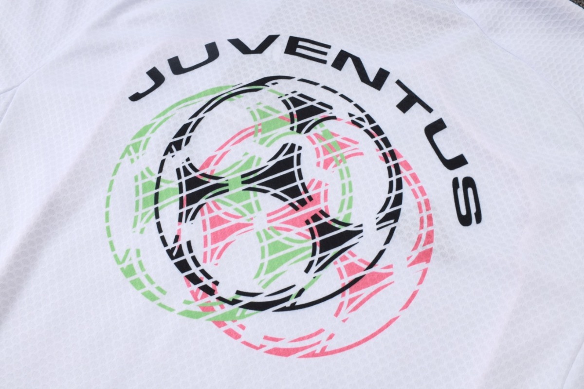 2026 Liverpool White Training Set Shirt and Shorts