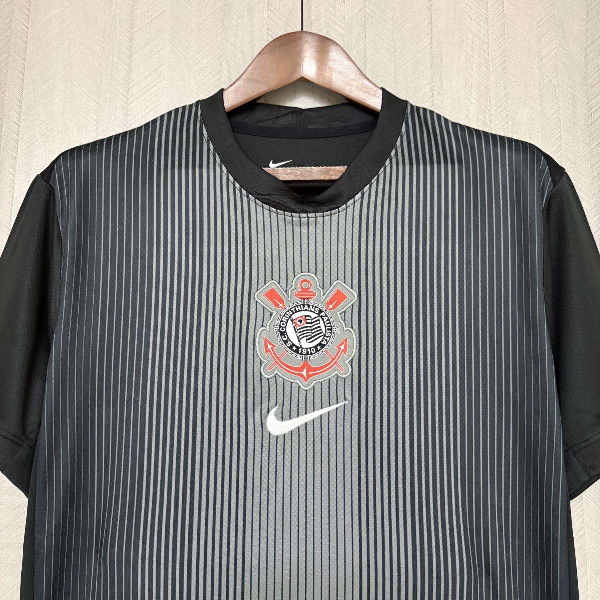 2025/26 Corinthians Black goalkeeper jersey Fan version