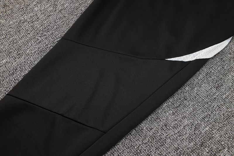 24/25 Manchester United Black Long-sleeved half-pull training kit Football team kit