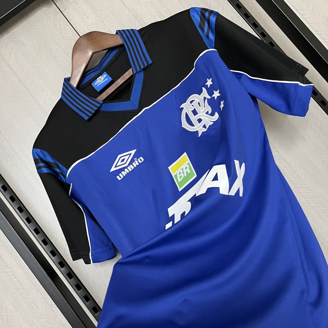 Retro 1999 Flamengo Goalkeeper Blue jersey Fan Version
