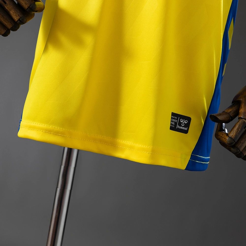 2025/26 Las Palmas Home jersey Kid Kits Size 16-28