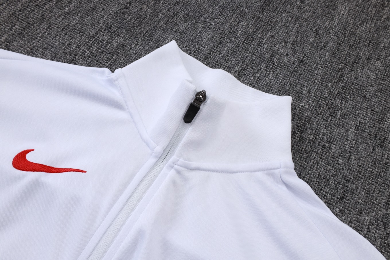2026 Paris White Jacket Training Suit Set