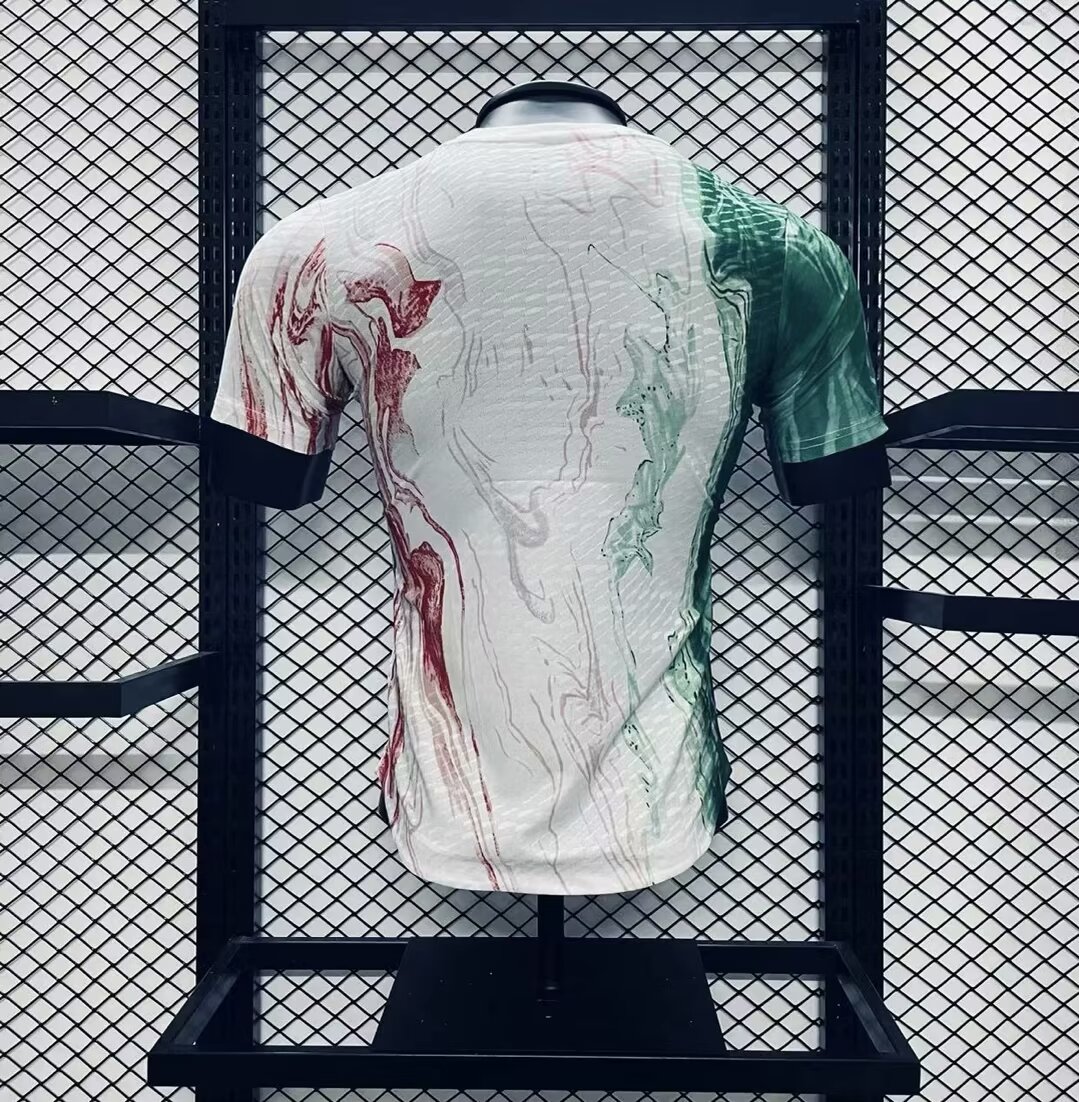 24/25 Italy Pre-Match Training Jersey Player Version