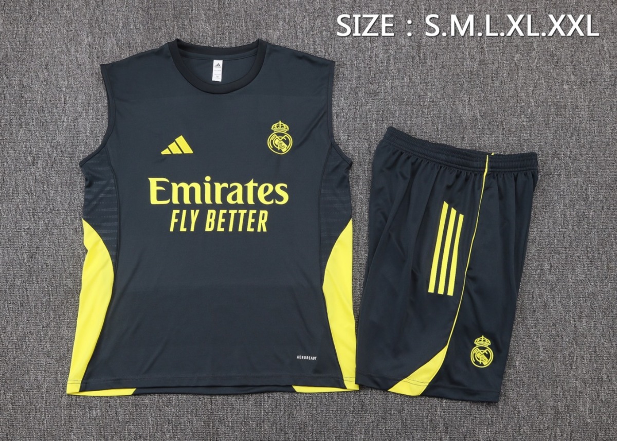 2026 Real Madrid Dark gray Training Set Shirt and Shorts