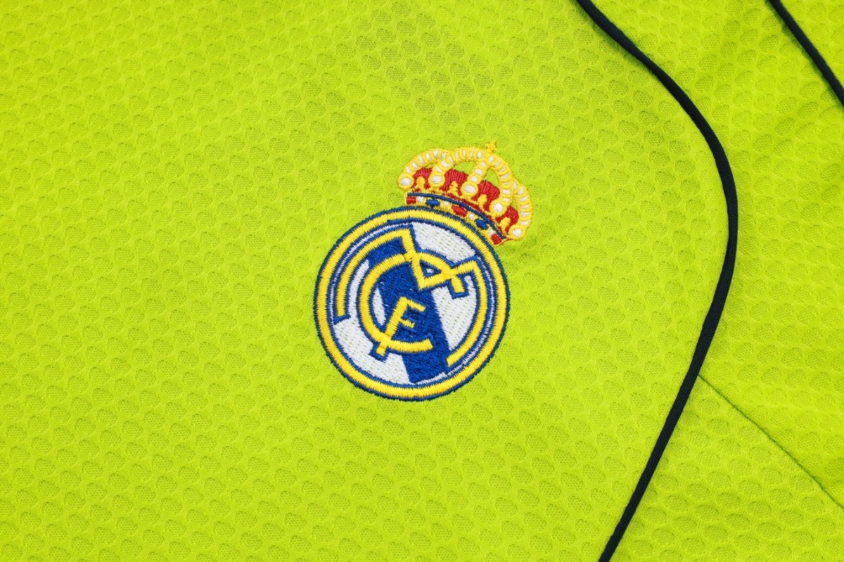 2026 Real Madrid Grass green Training Set Shirt andShorts