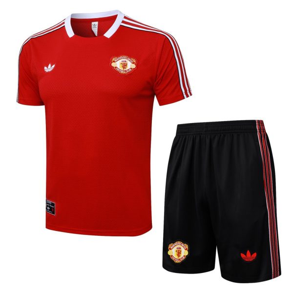 2026 Manchester United Red Training Set Shirt and Shorts