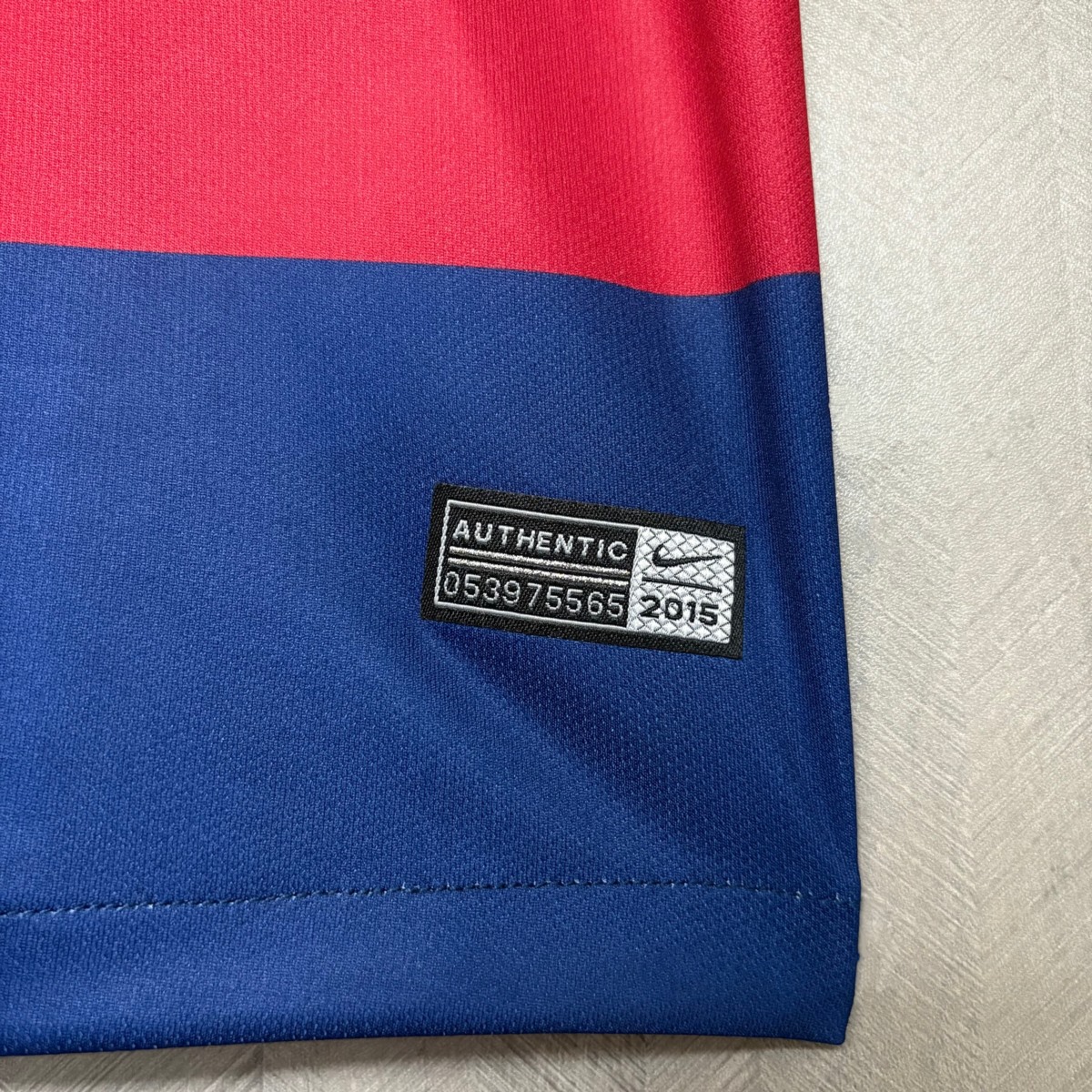 Retro Barcelona 15/16 home jersey Fan Version