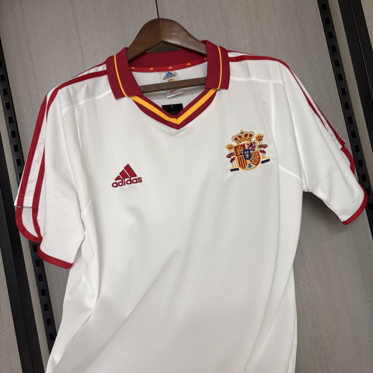 Retro Spain 2000 Away jersey Fan Version