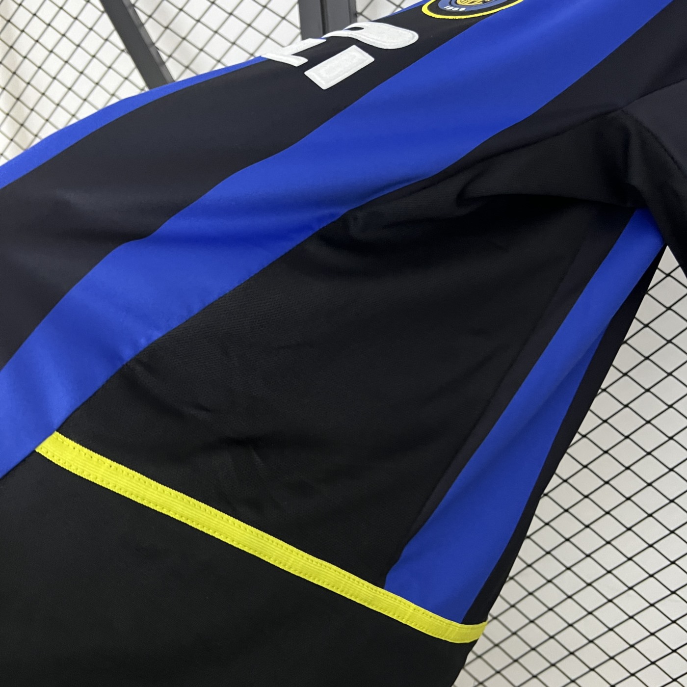 Retro Inter Milan 02/03 Home jersey Fan Version