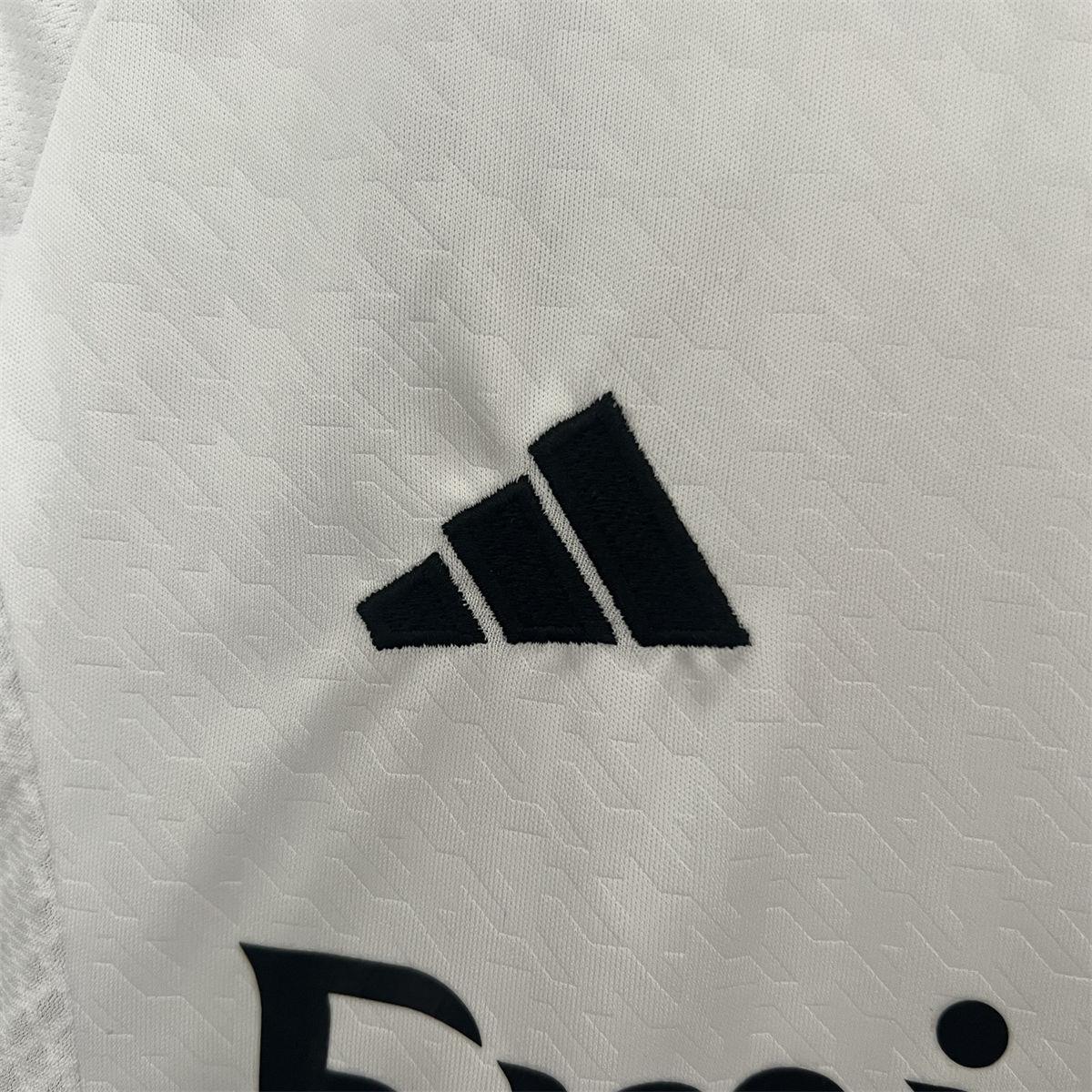 24/25 Real Madrid Home jersey Kid Kits Size 16-28