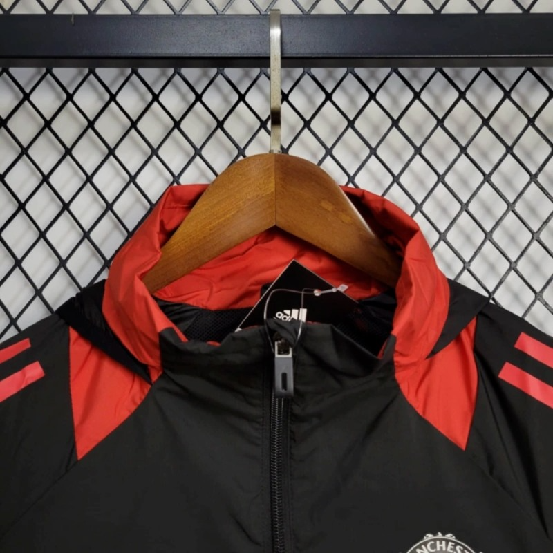 2025 Manchester United Black Windbreaker Sport Unifom jersey Sport Unifom